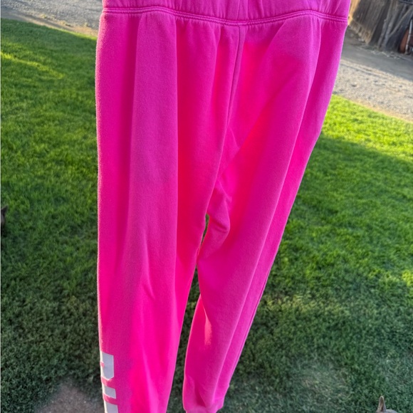 PINK Victoria's Secret Vibrant Pink Joggers - Picture 4 of 7